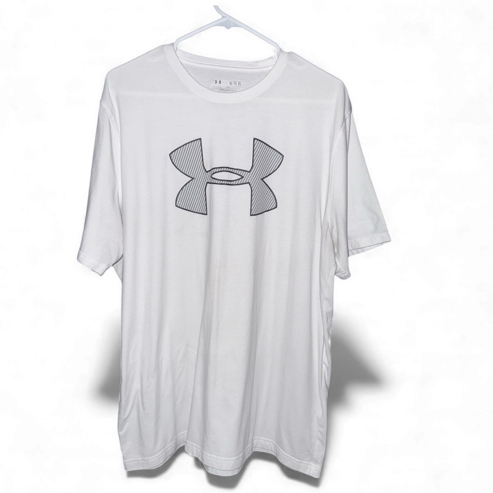 Under Armour HeatGear Loose Fit T-Shirt – Men’s XL